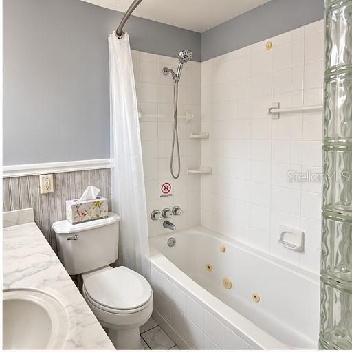 320 Lakeview St #108 Property Photo 16