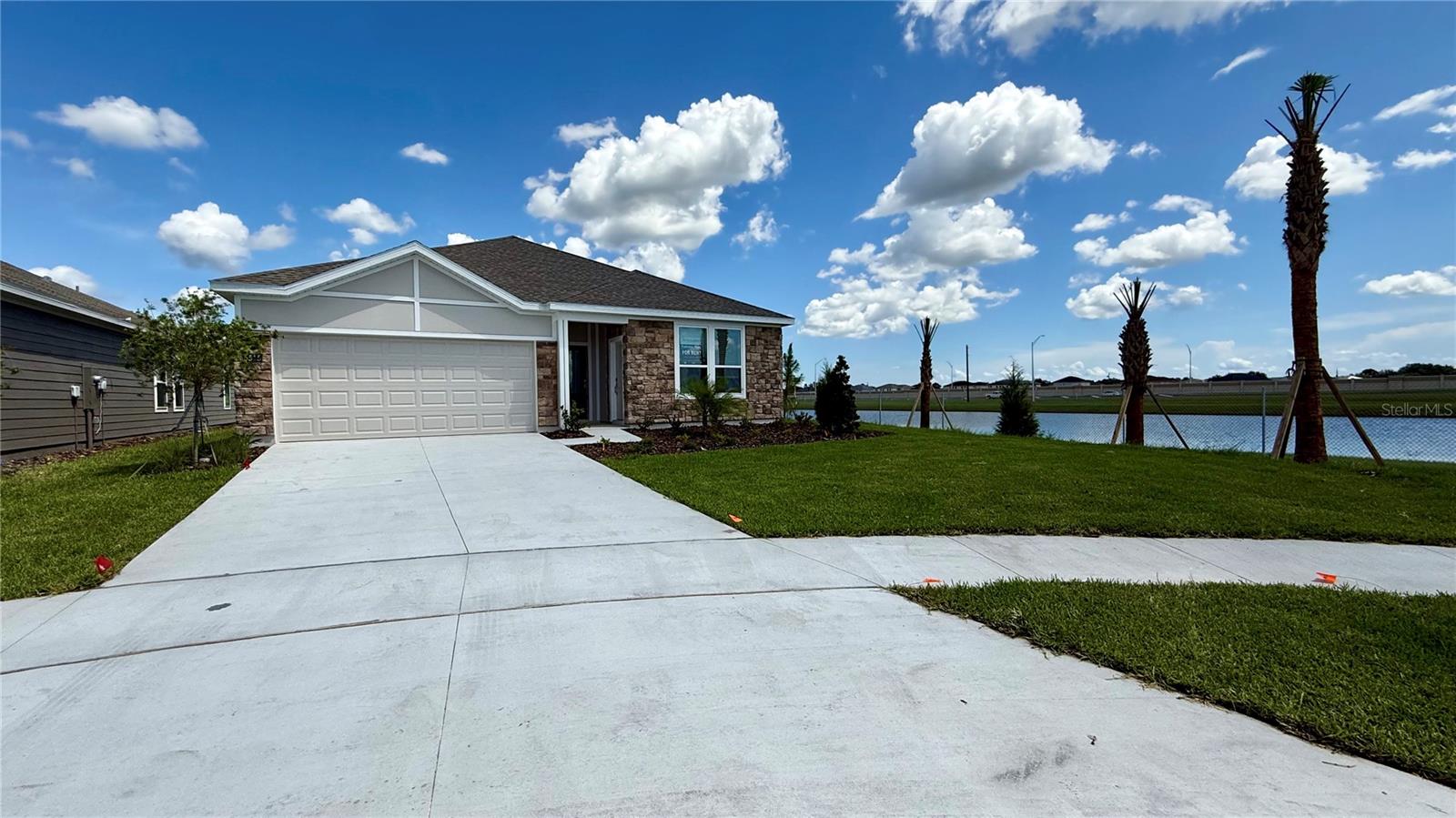 5515 GUAVA CT #A Property Photo 1