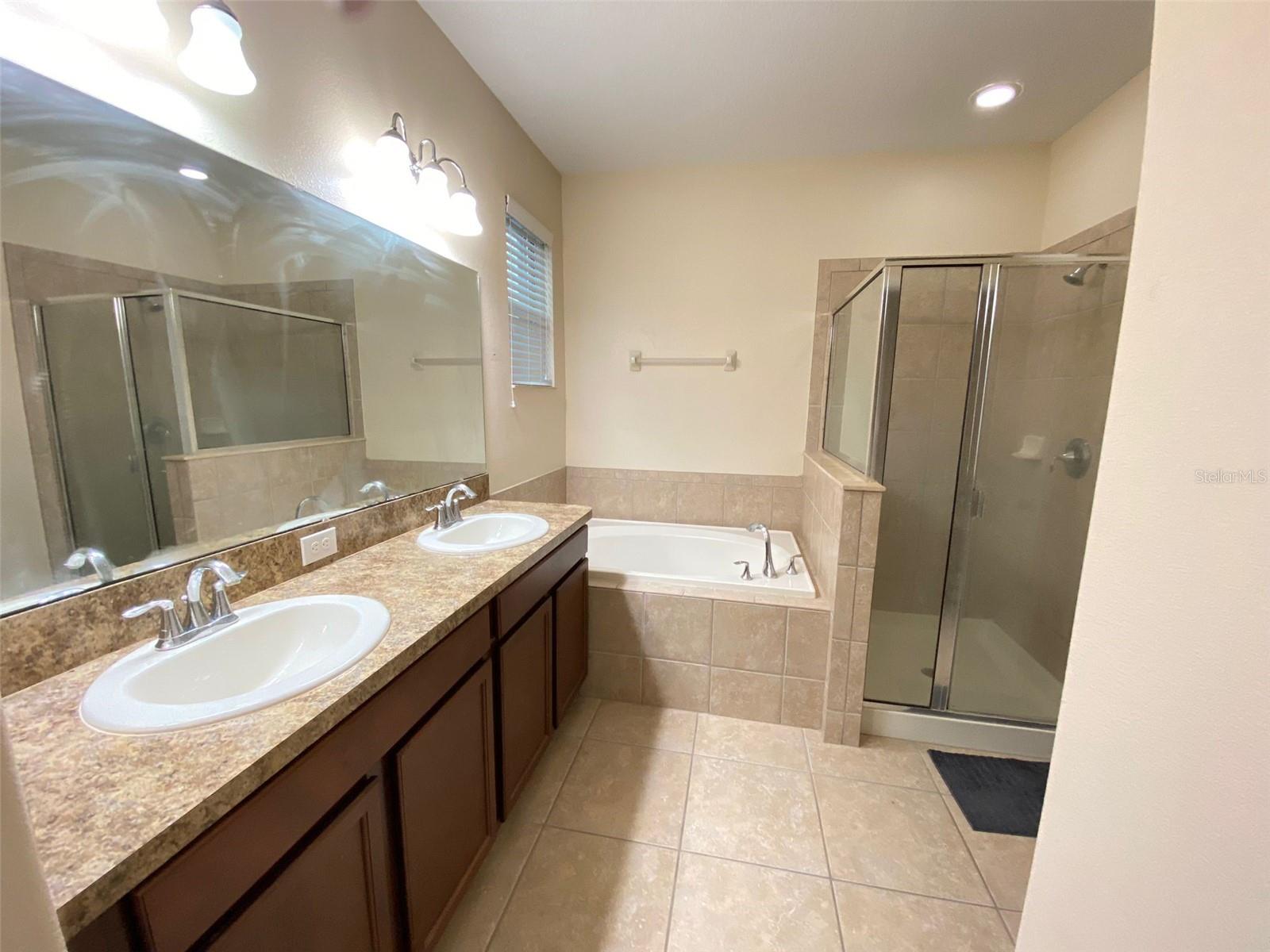 2555 Carrickton Cir Property Photo 22