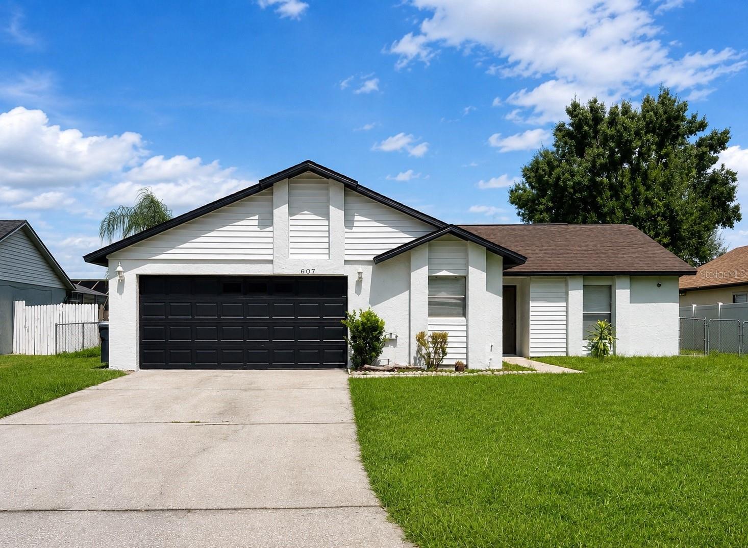 607 KOALA CT Property Photo 1