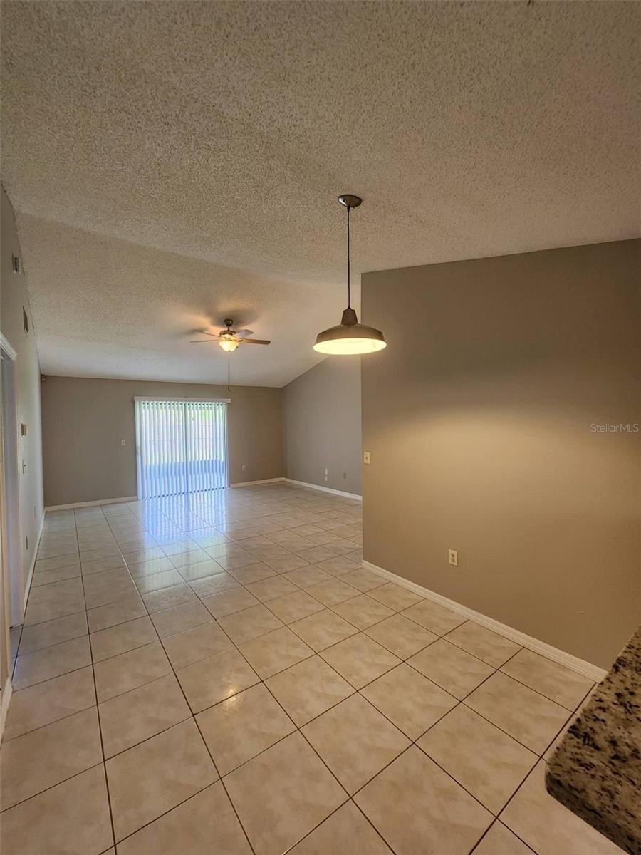 607 Koala Ct Property Photo 3