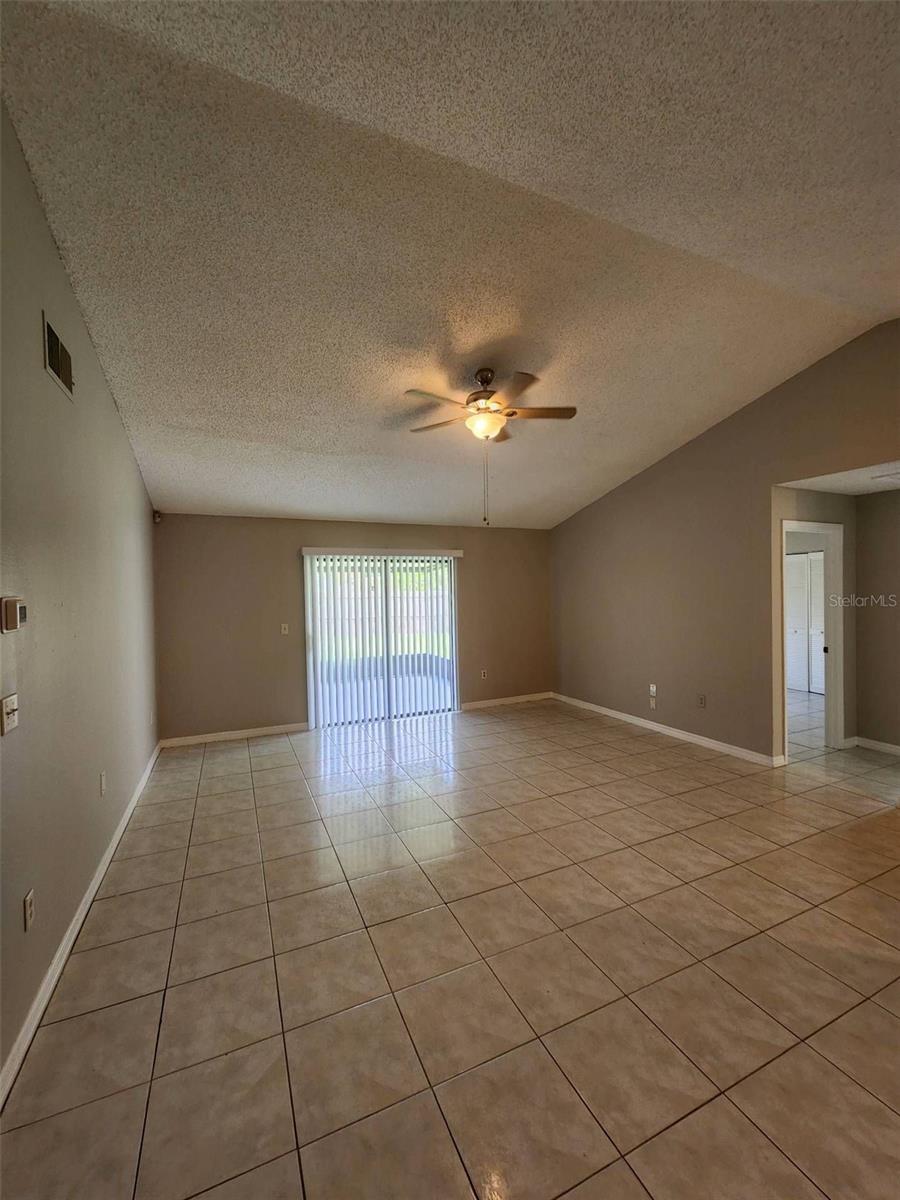 607 Koala Ct Property Photo 14