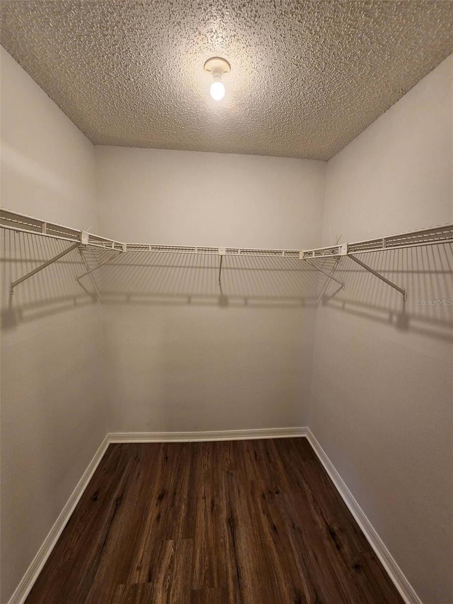 607 Koala Ct Property Photo 32