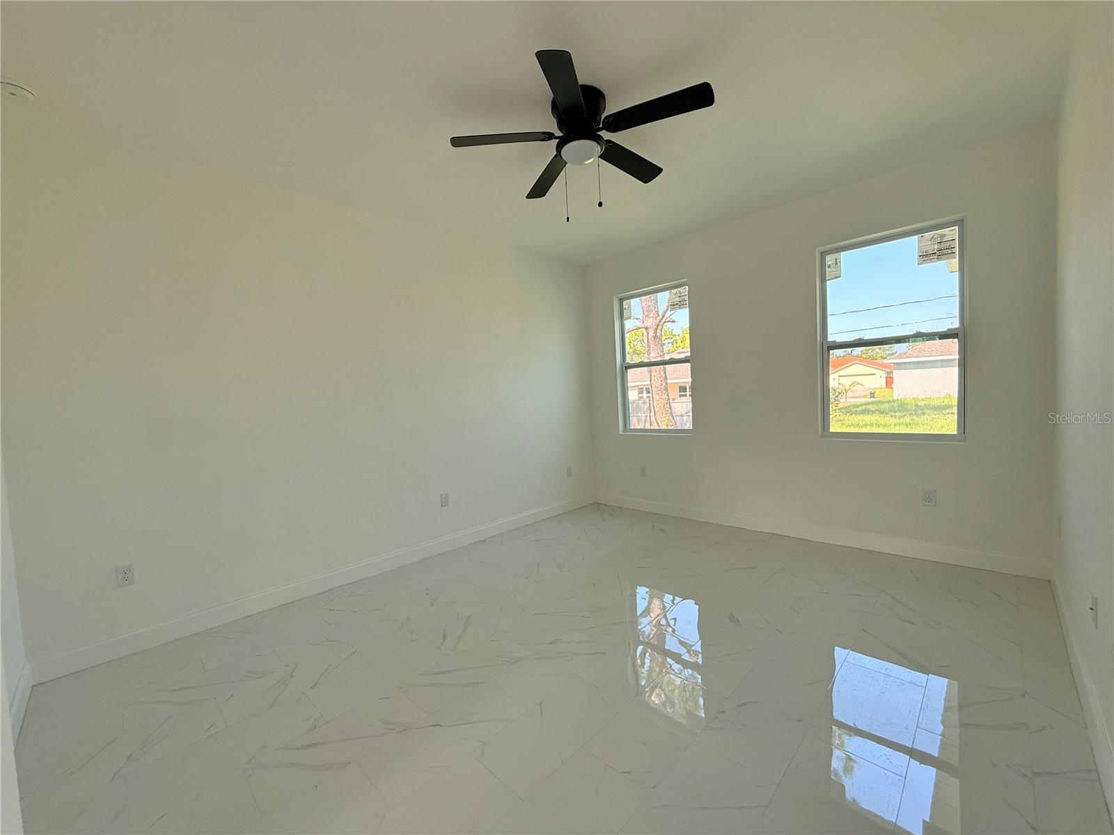 1098 Hammacher Ave Sw Property Photo 13
