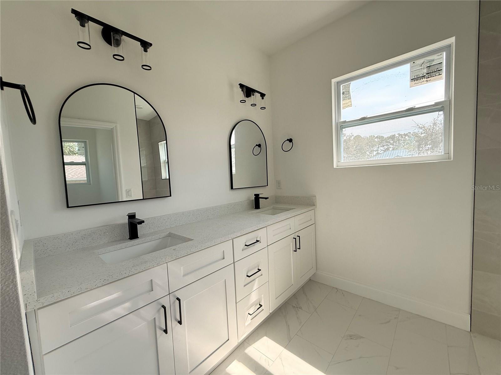 1098 Hammacher Ave Sw Property Photo 14
