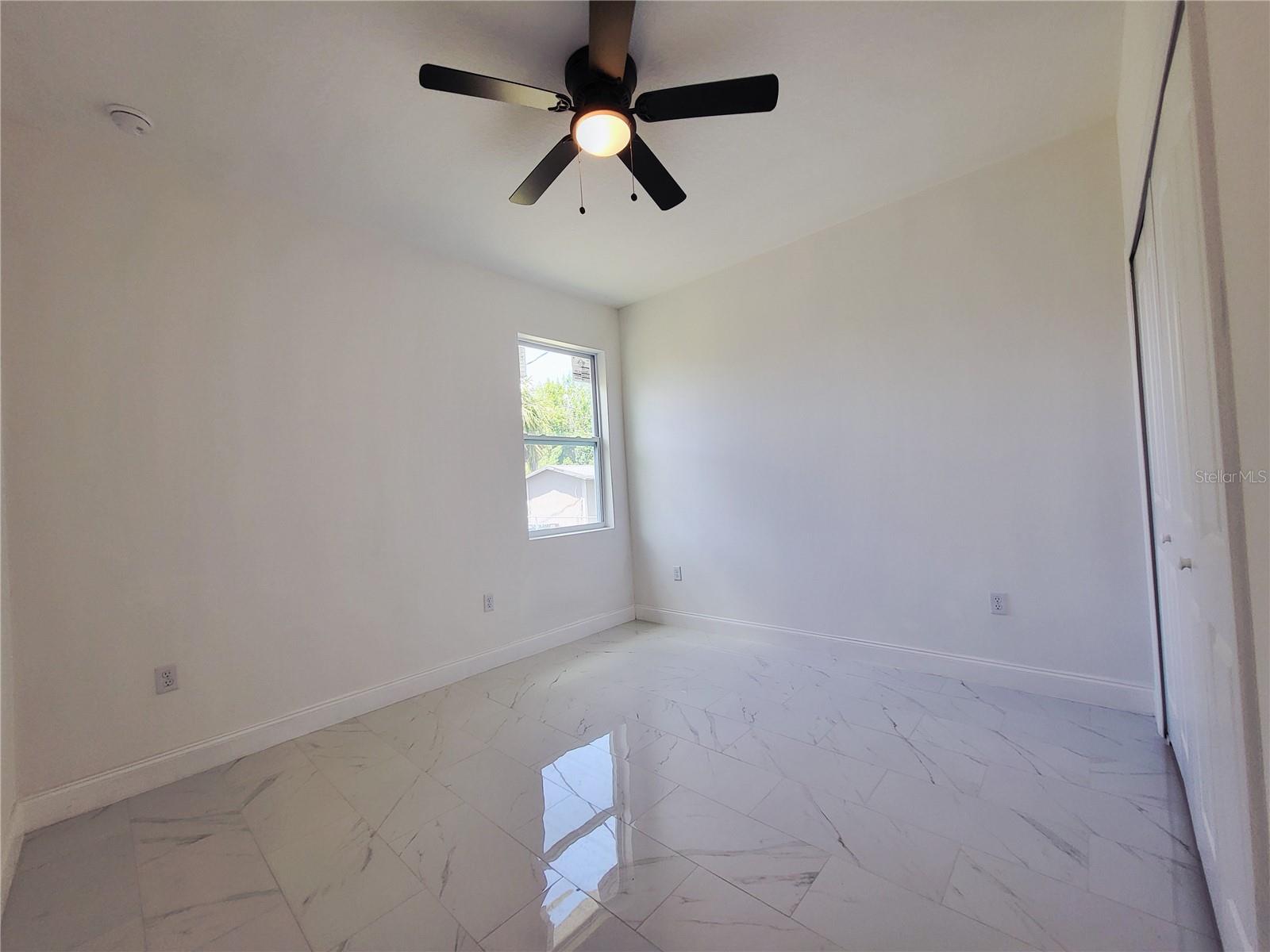 1098 Hammacher Ave Sw Property Photo 18