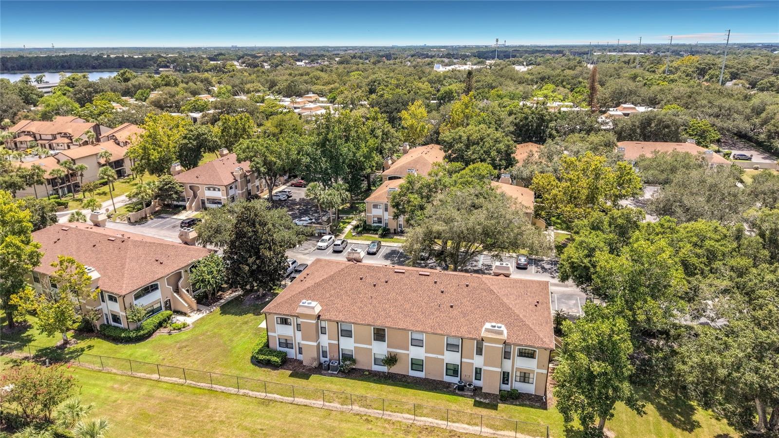 2936 S Semoran Blvd #105 Property Photo 4