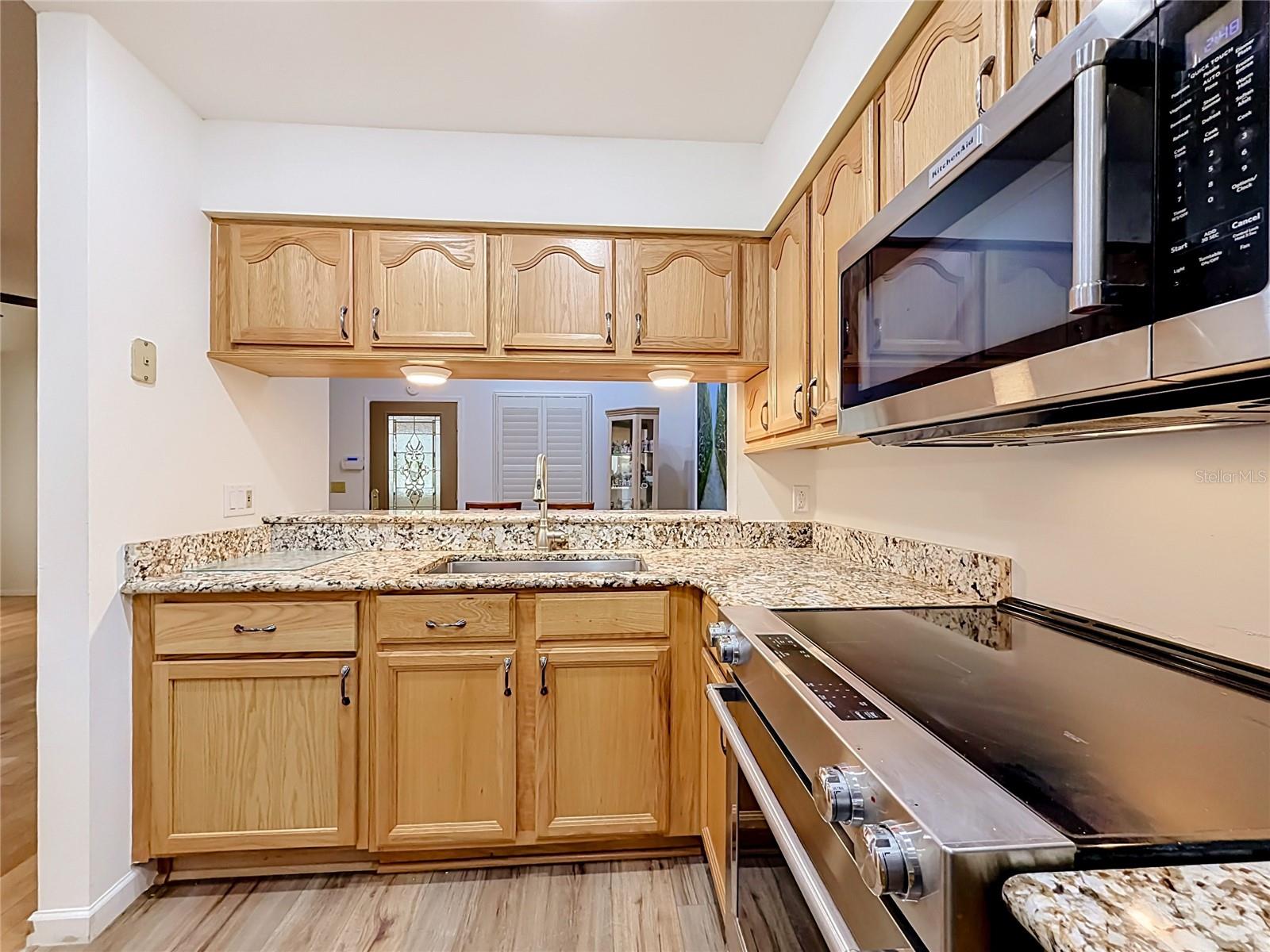 2936 S Semoran Blvd #105 Property Photo 11