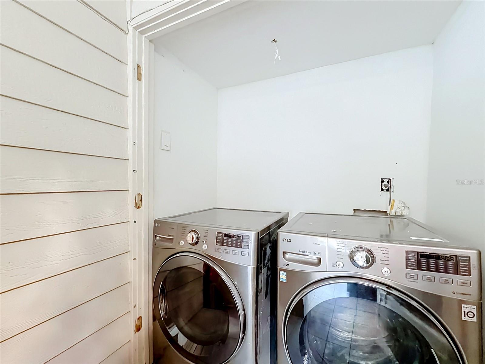 2936 S Semoran Blvd #105 Property Photo 22