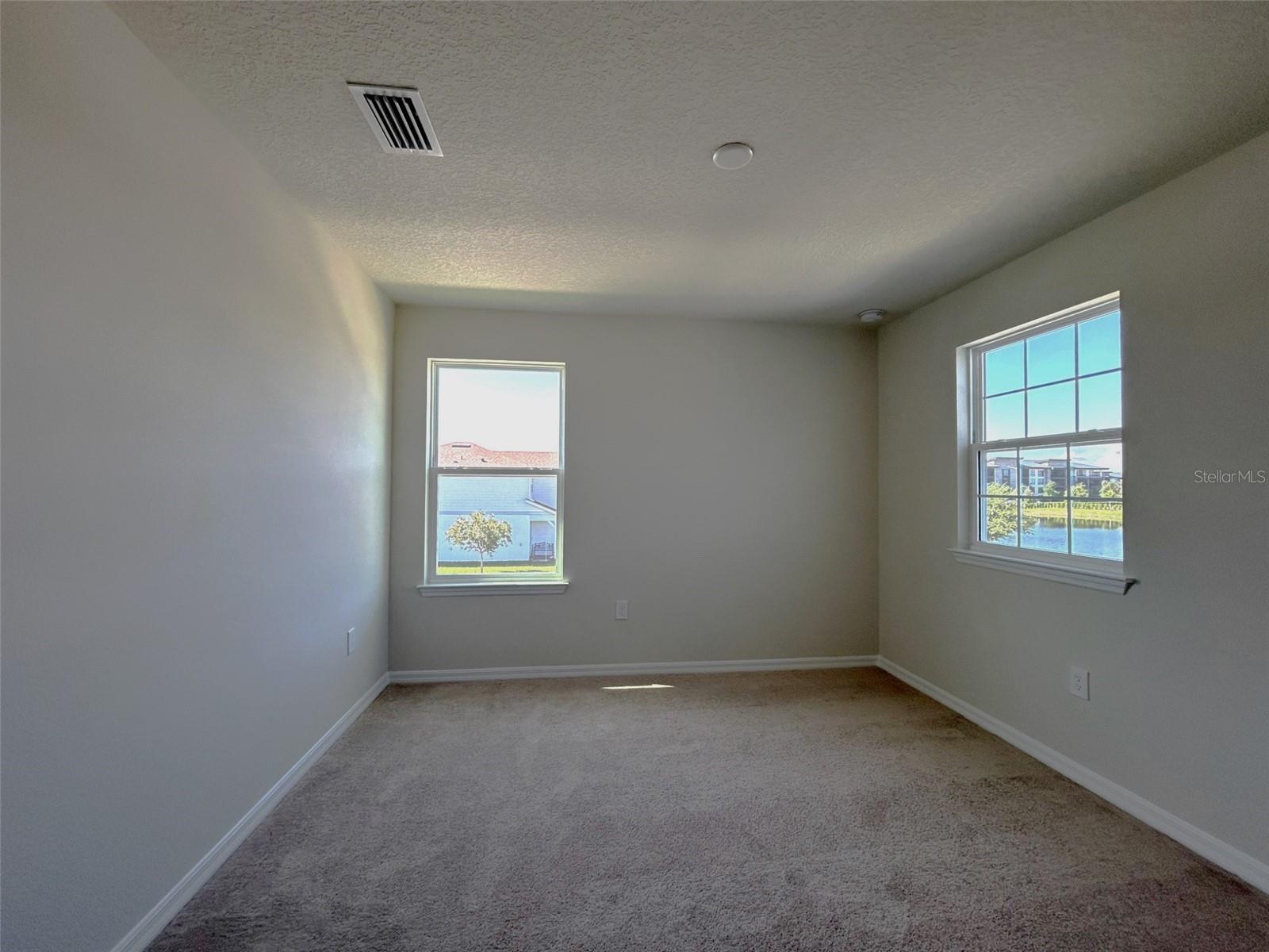 10621 Bissell St Property Photo 10