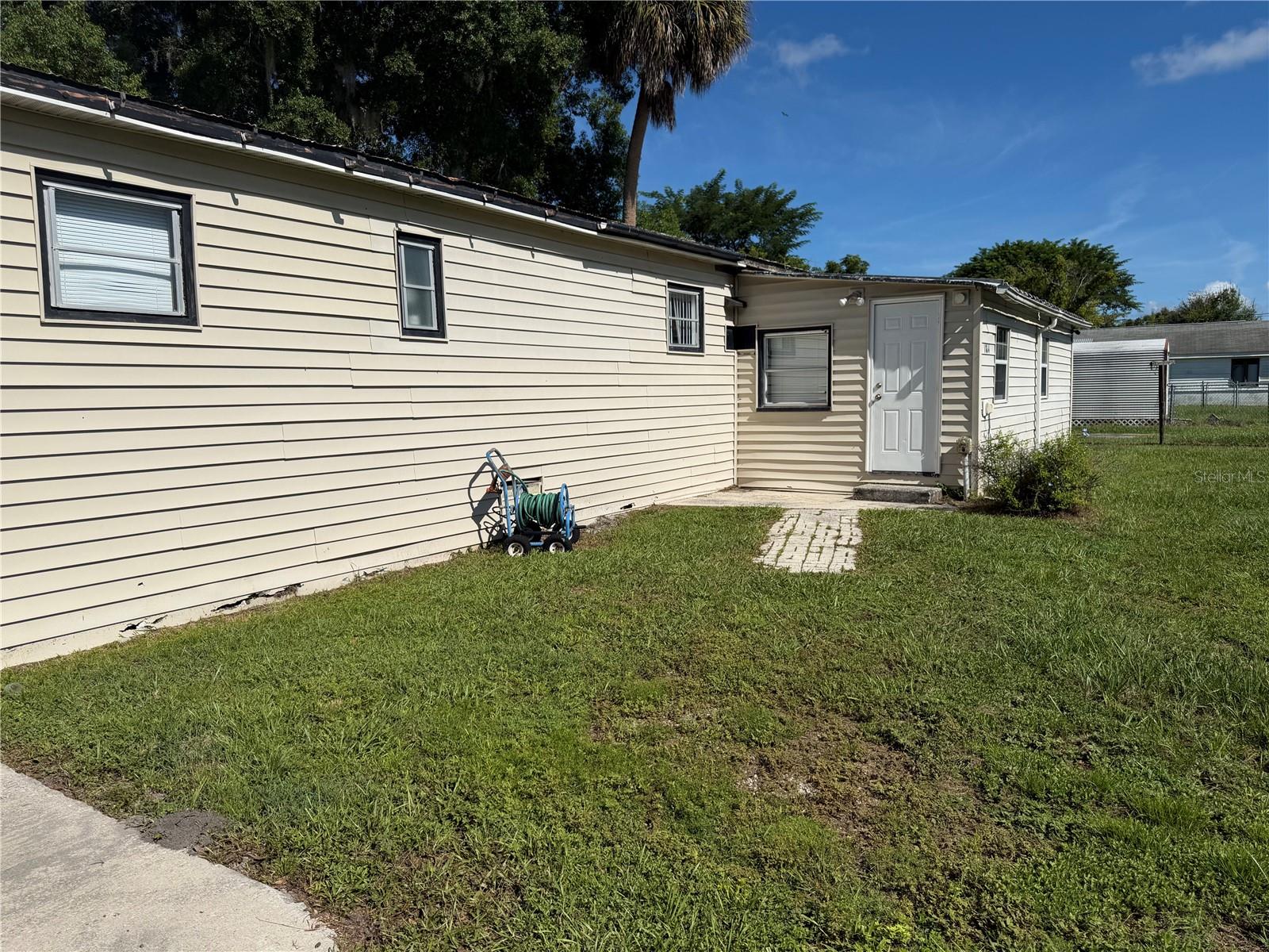 1814 Kentucky Ave Property Photo 3