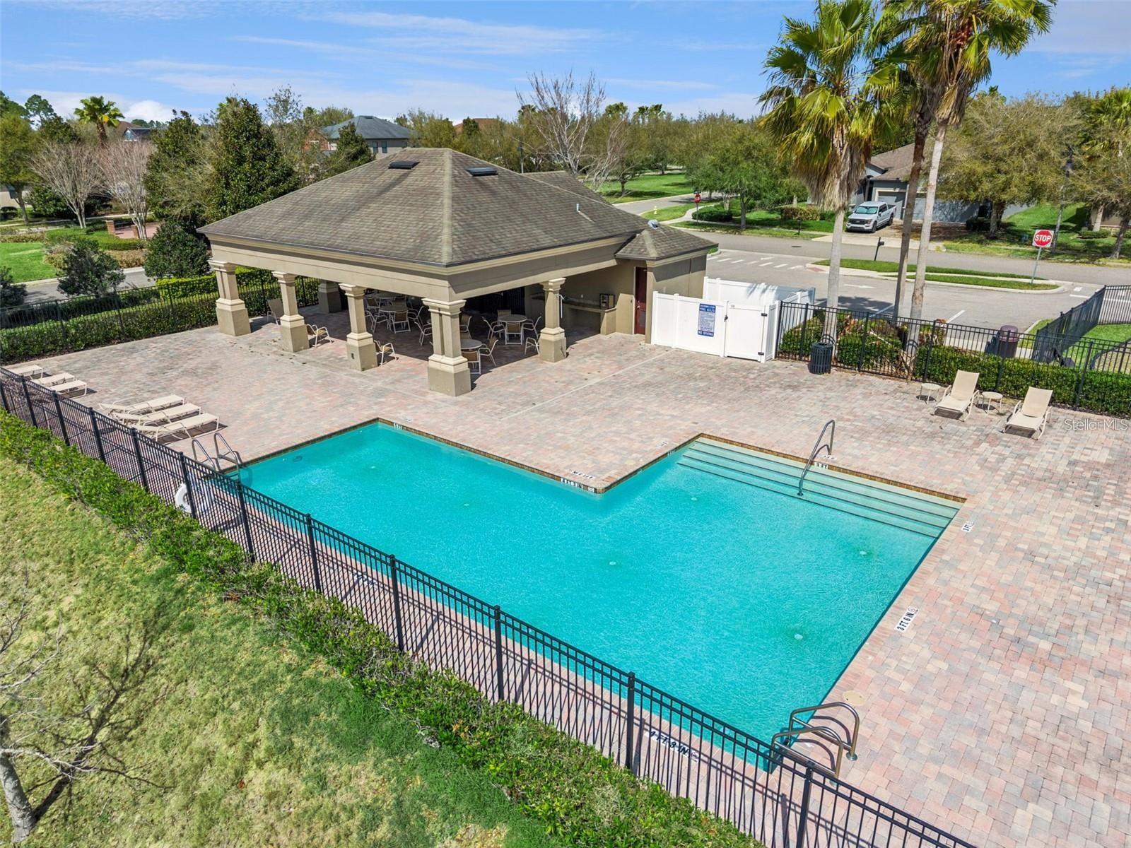2204 Romanum Dr Property Photo 4