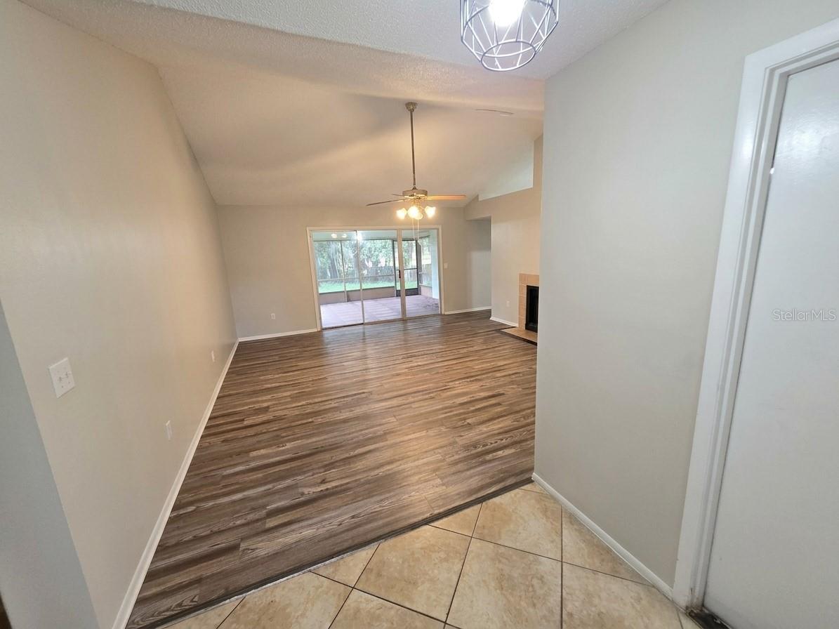 6416 Lake Horseshoe Dr Property Photo 4