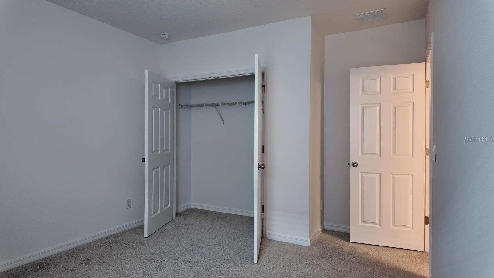 4272 Deleon St Property Photo 6