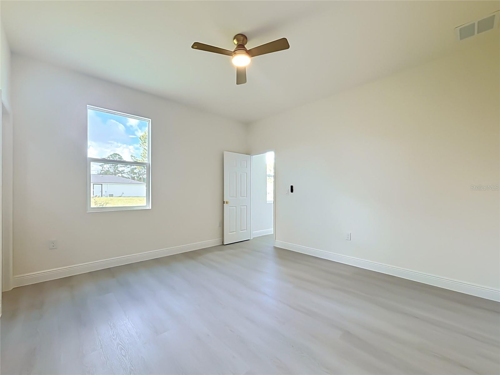 324 Condor Ave Property Photo 33