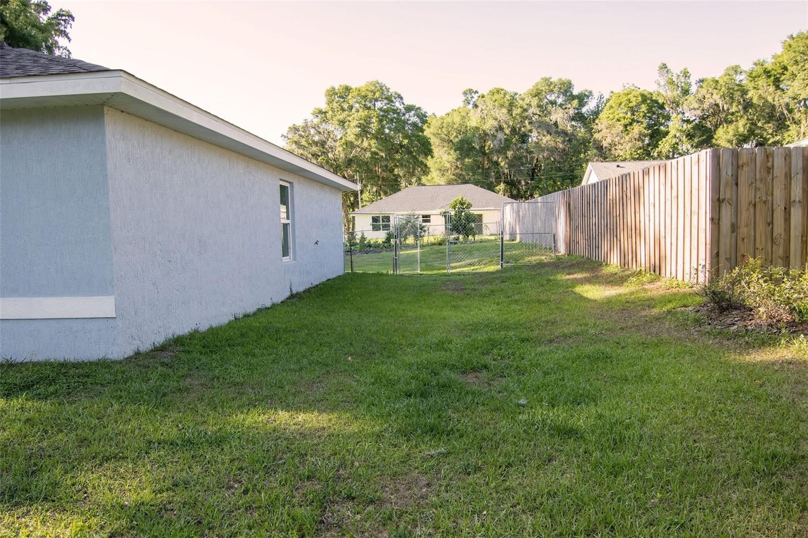 S5156626 Property Photo 2