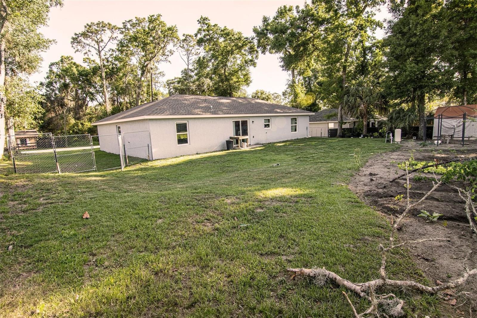 S5156626 Property Photo 3