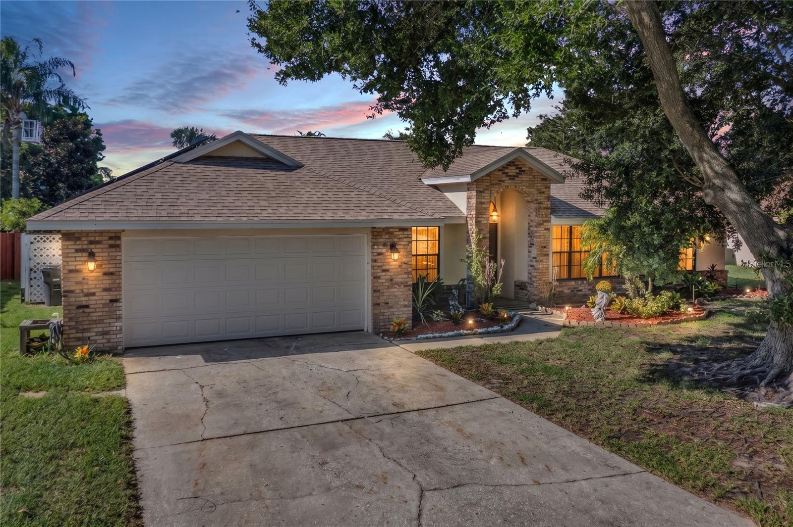 1553 Spring Ridge Cir Property Photo 1