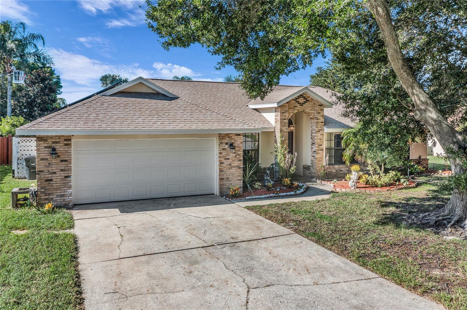 1553 SPRING RIDGE CIR Property Photo 1