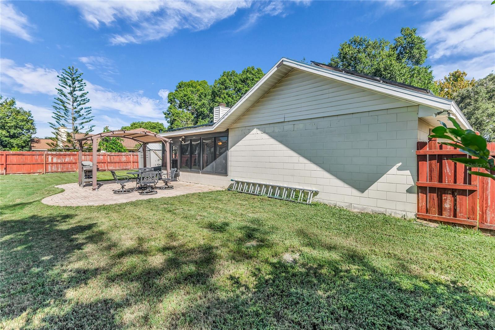1553 Spring Ridge Cir Property Photo 37