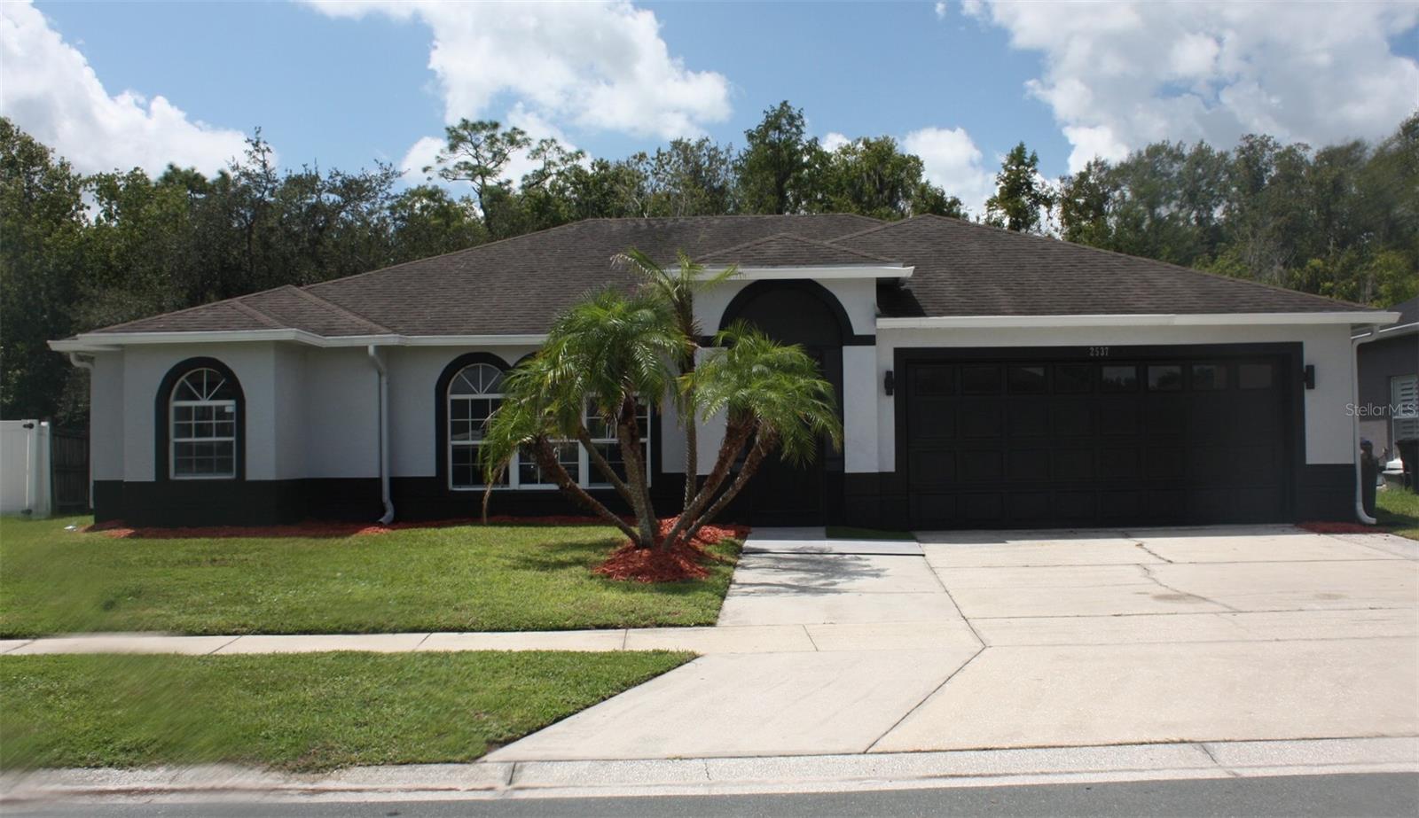 2537 JASMINE TRACE DR Property Photo 1