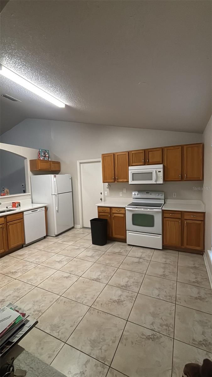 333 Kingfish Dr Property Photo 6
