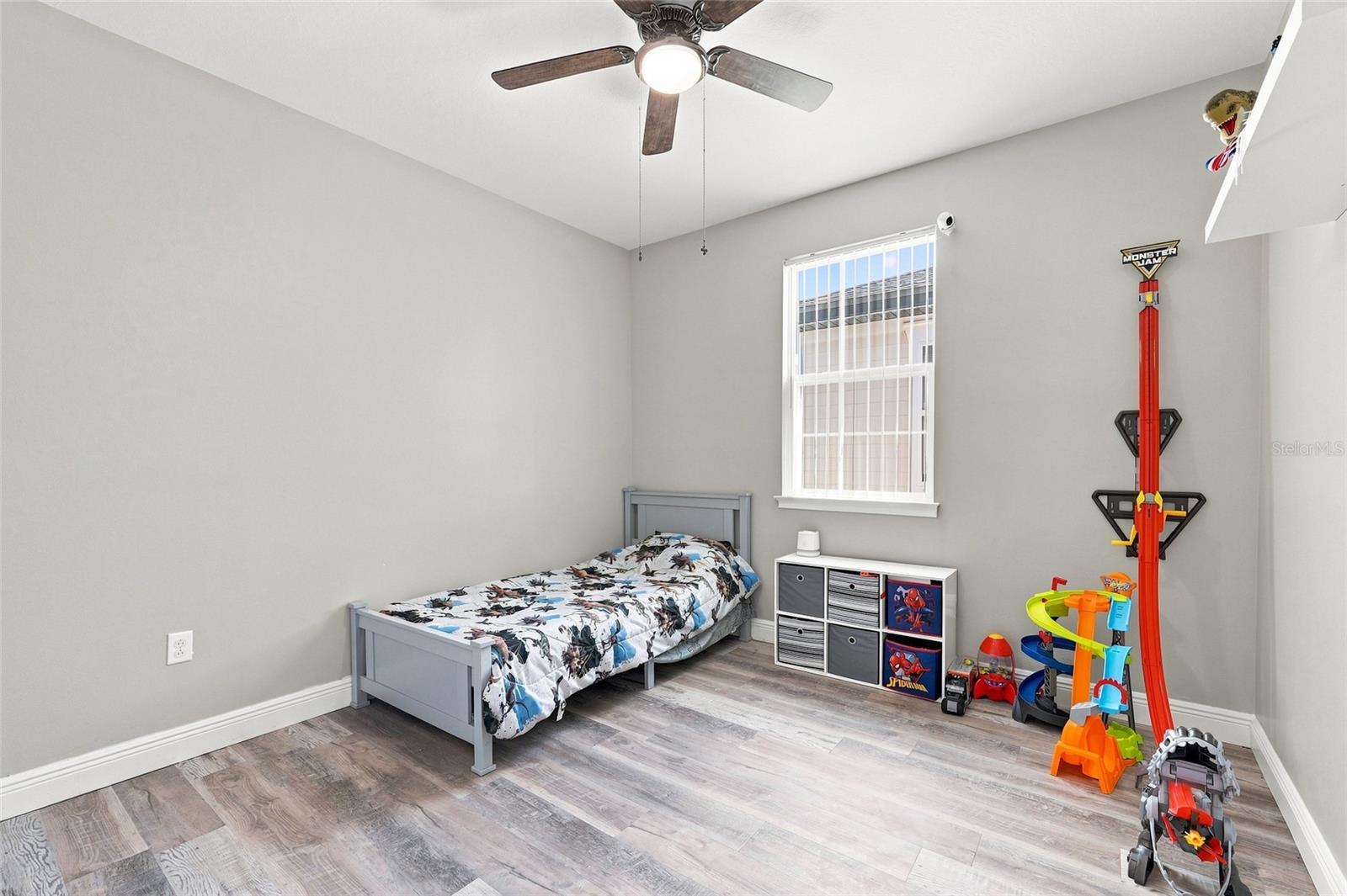 3919 Knotty Pine St Property Photo 30