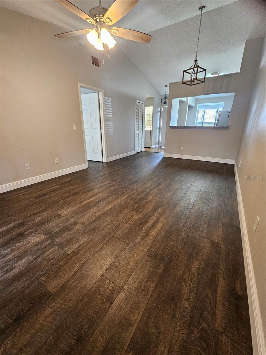 2510 King Oak Cir Property Photo 11