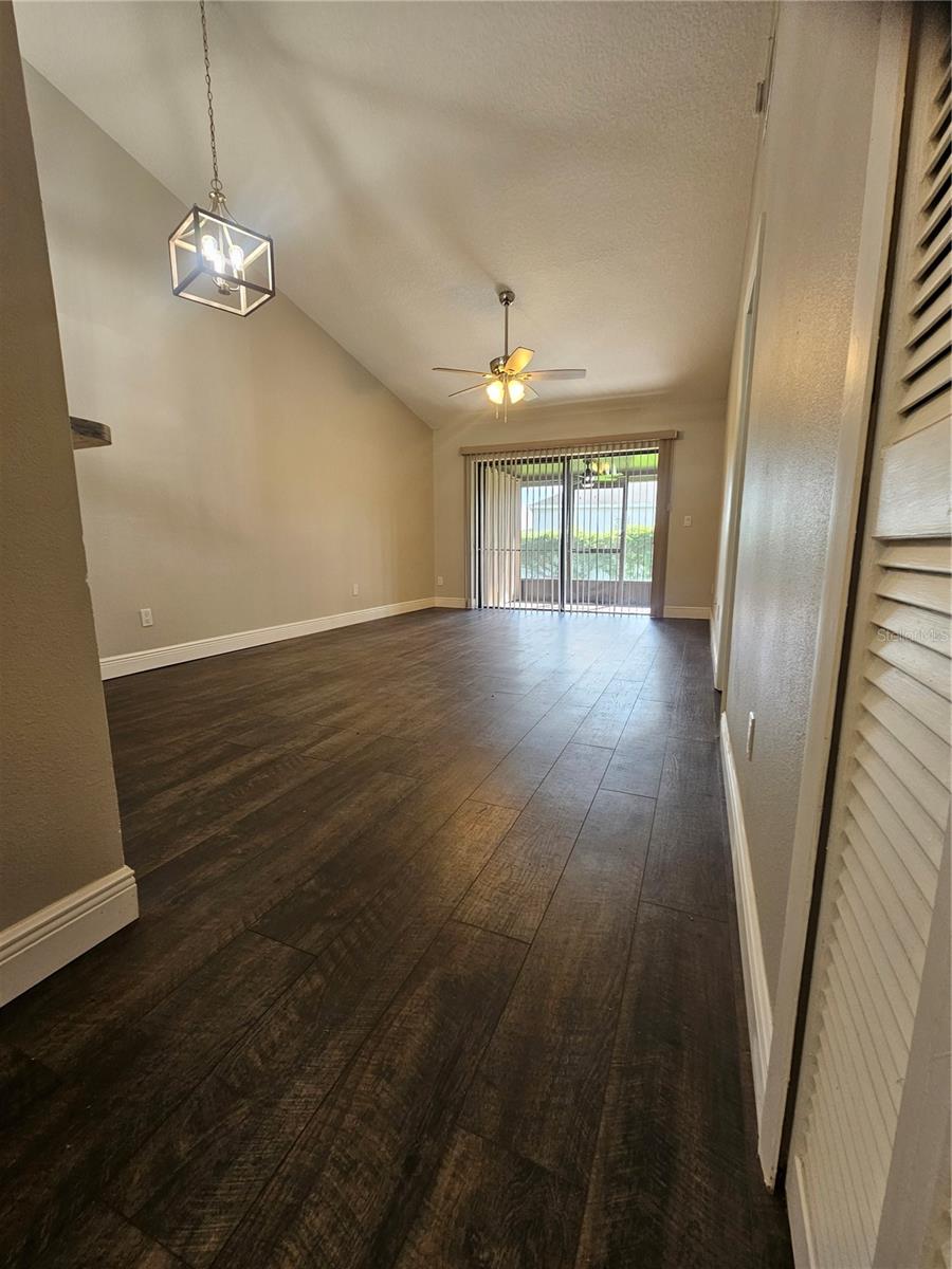 2510 King Oak Cir Property Photo 12