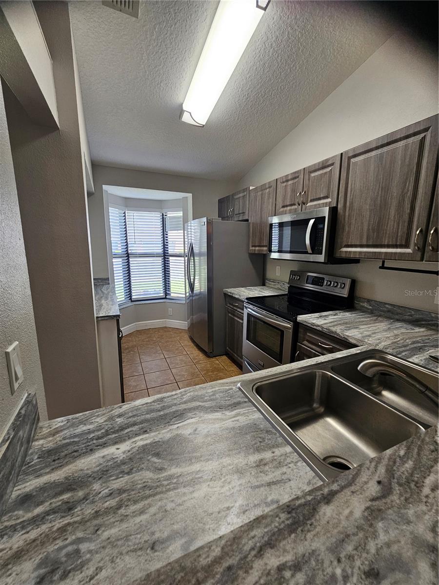 2510 King Oak Cir Property Photo 14