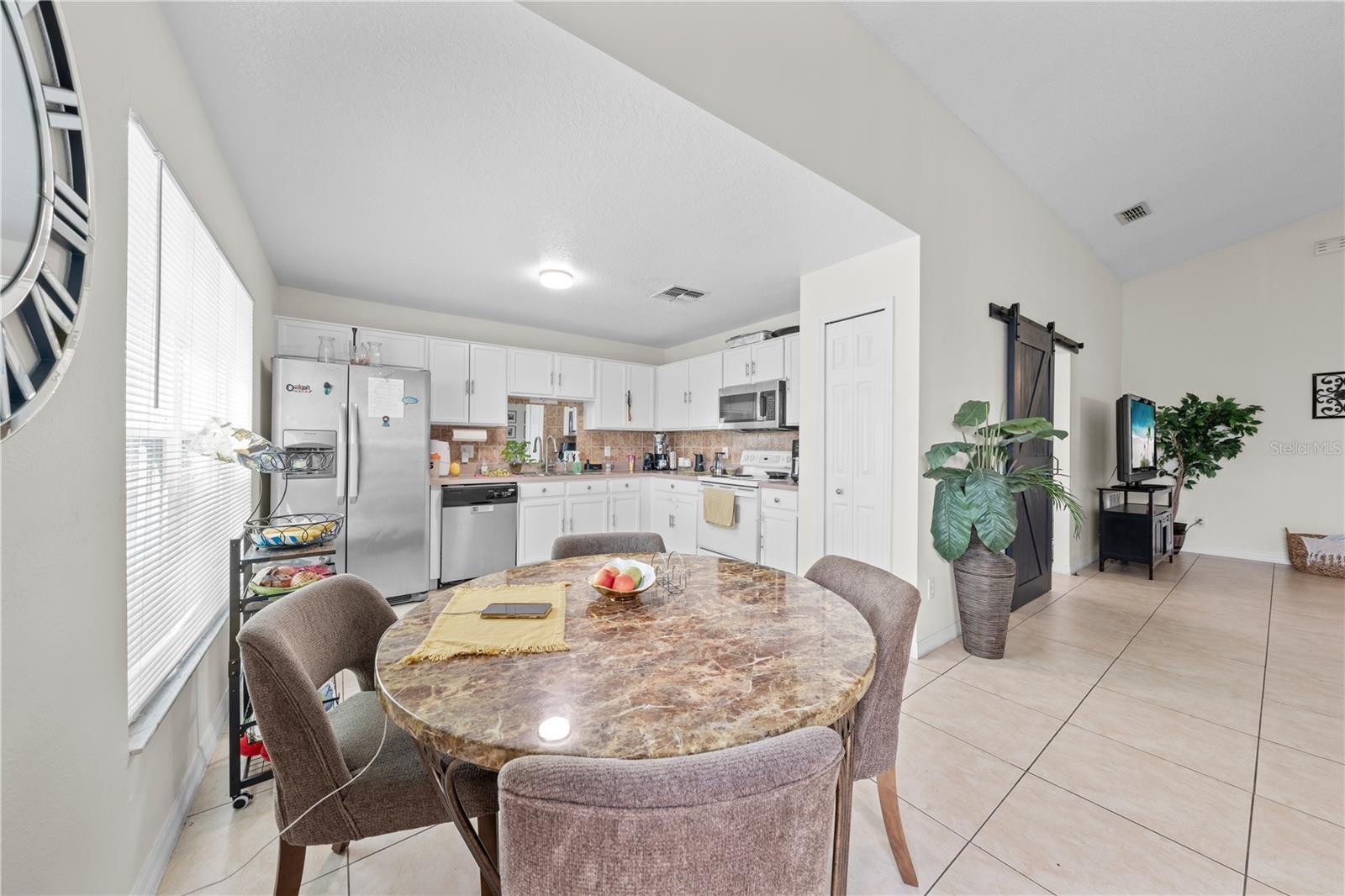 2344 Topaz Trl Property Photo 10