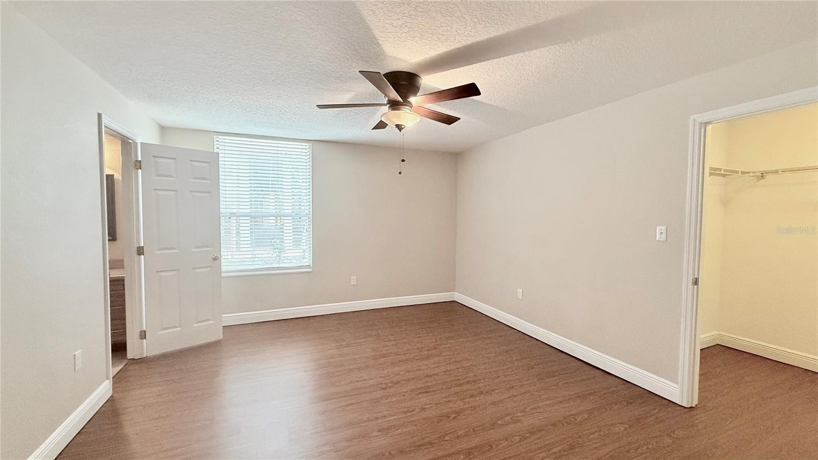 524 Orange Dr #11 Property Photo 11