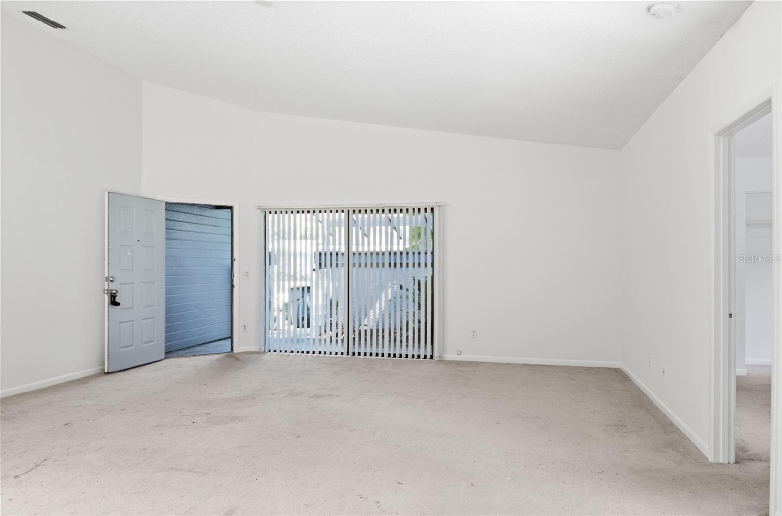 135 Pinewinds Blvd Property Photo 36