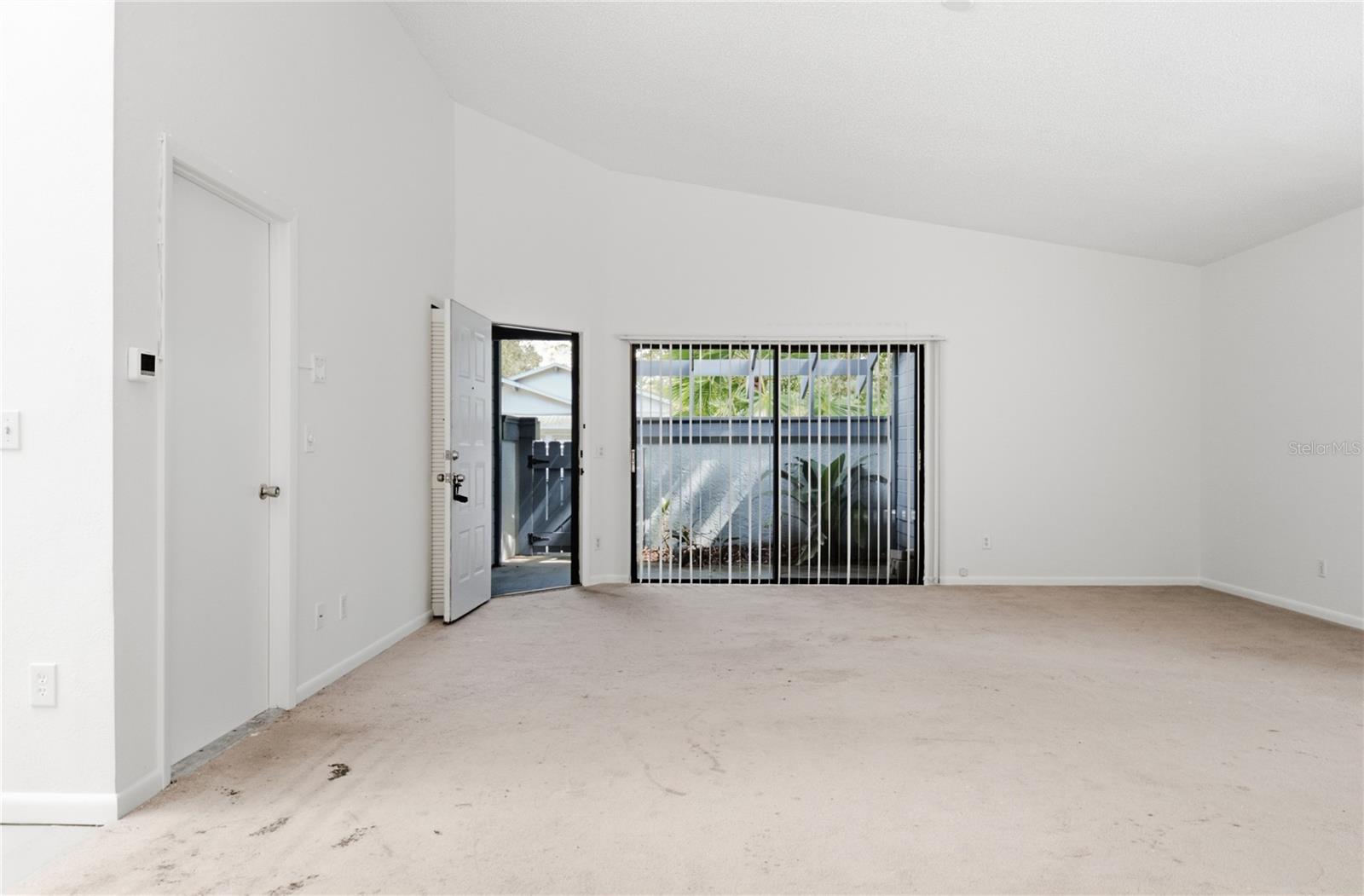 135 Pinewinds Blvd Property Photo 39