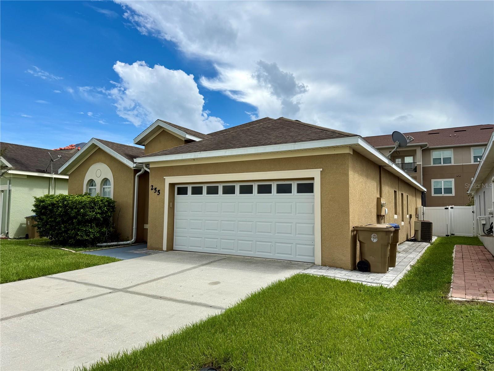 255 Magical Way Property Photo 3