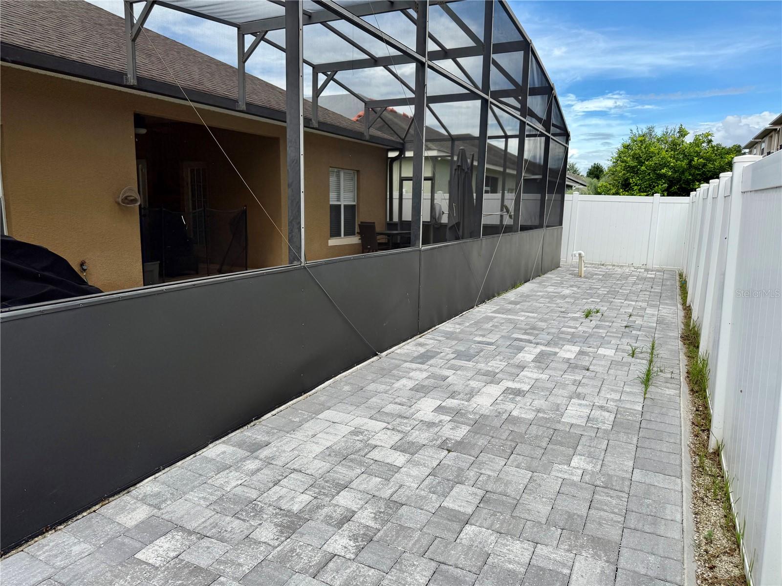 255 Magical Way Property Photo 34