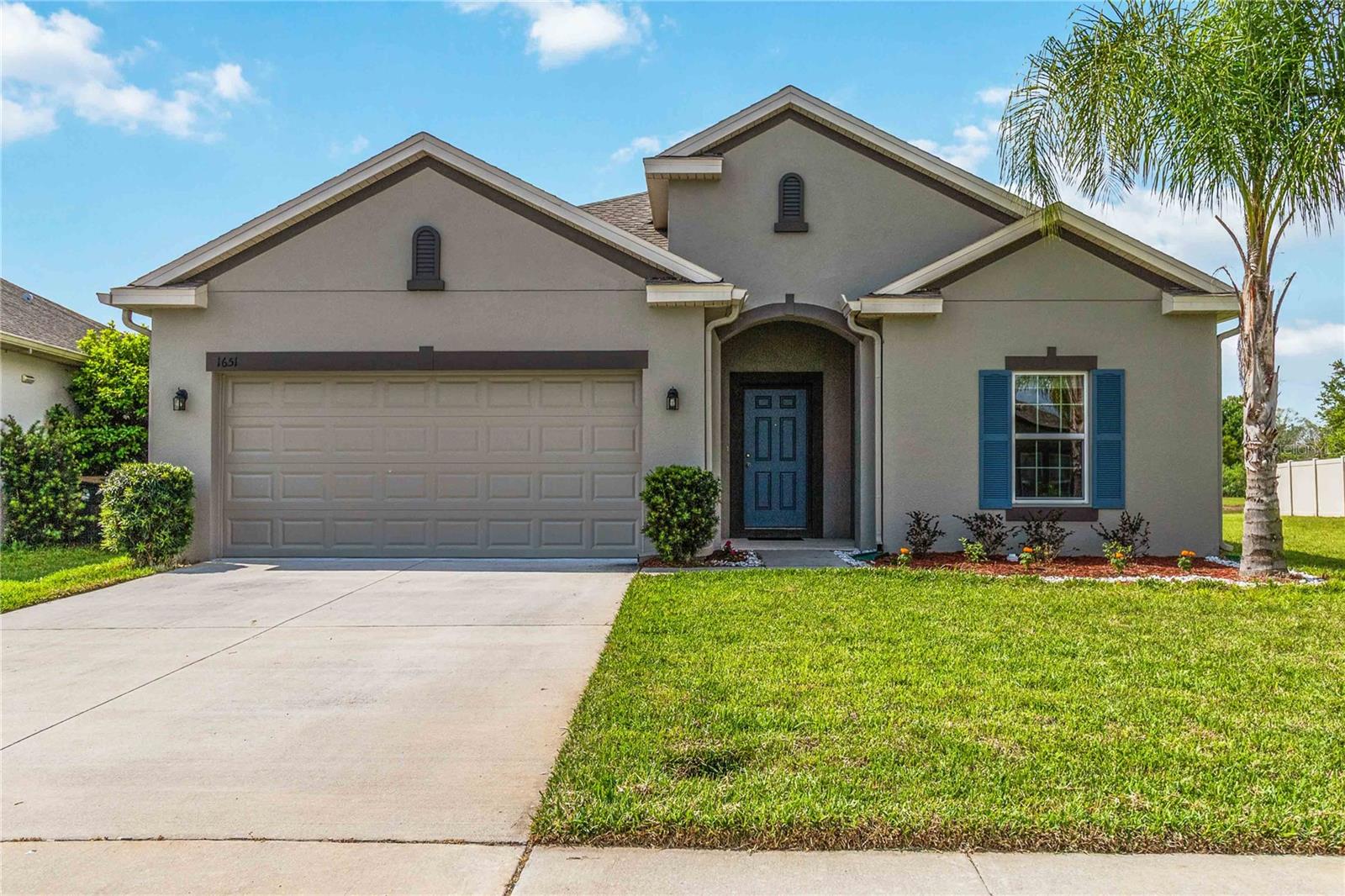 1651 Chatsworth Cir Property Photo 1