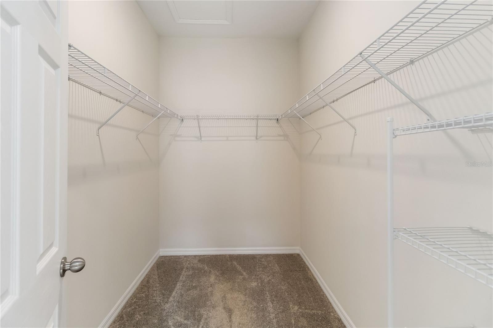 1651 Chatsworth Cir Property Photo 14