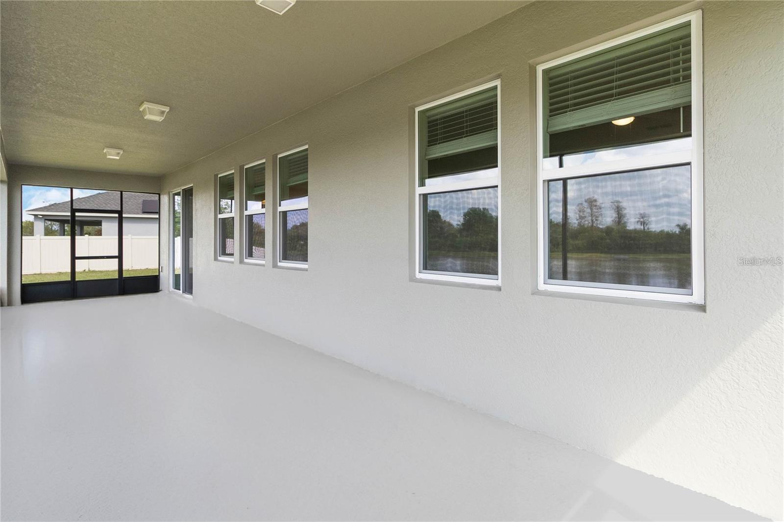 1651 Chatsworth Cir Property Photo 22