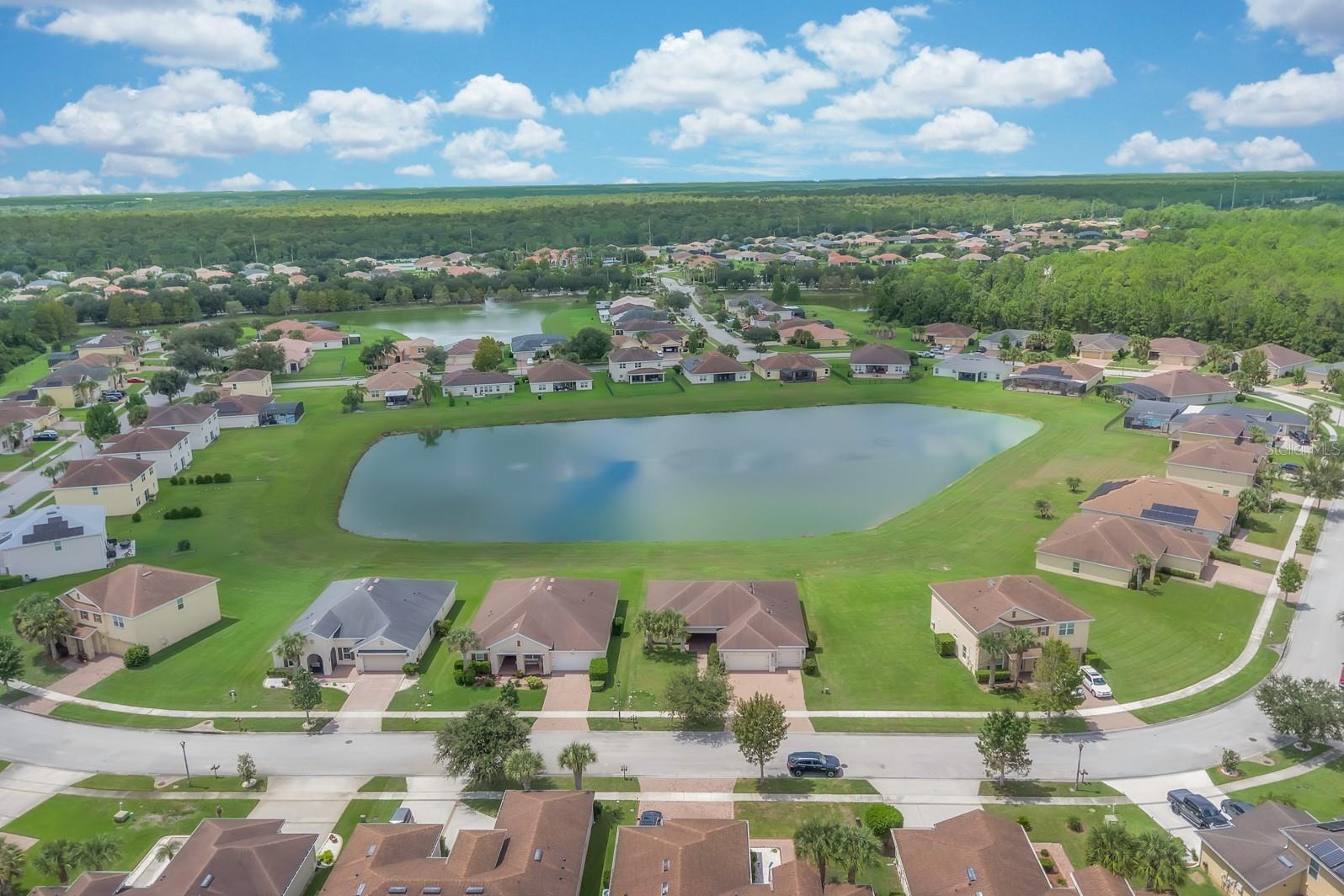 3851 Gulf Shore Cir Property Photo 8