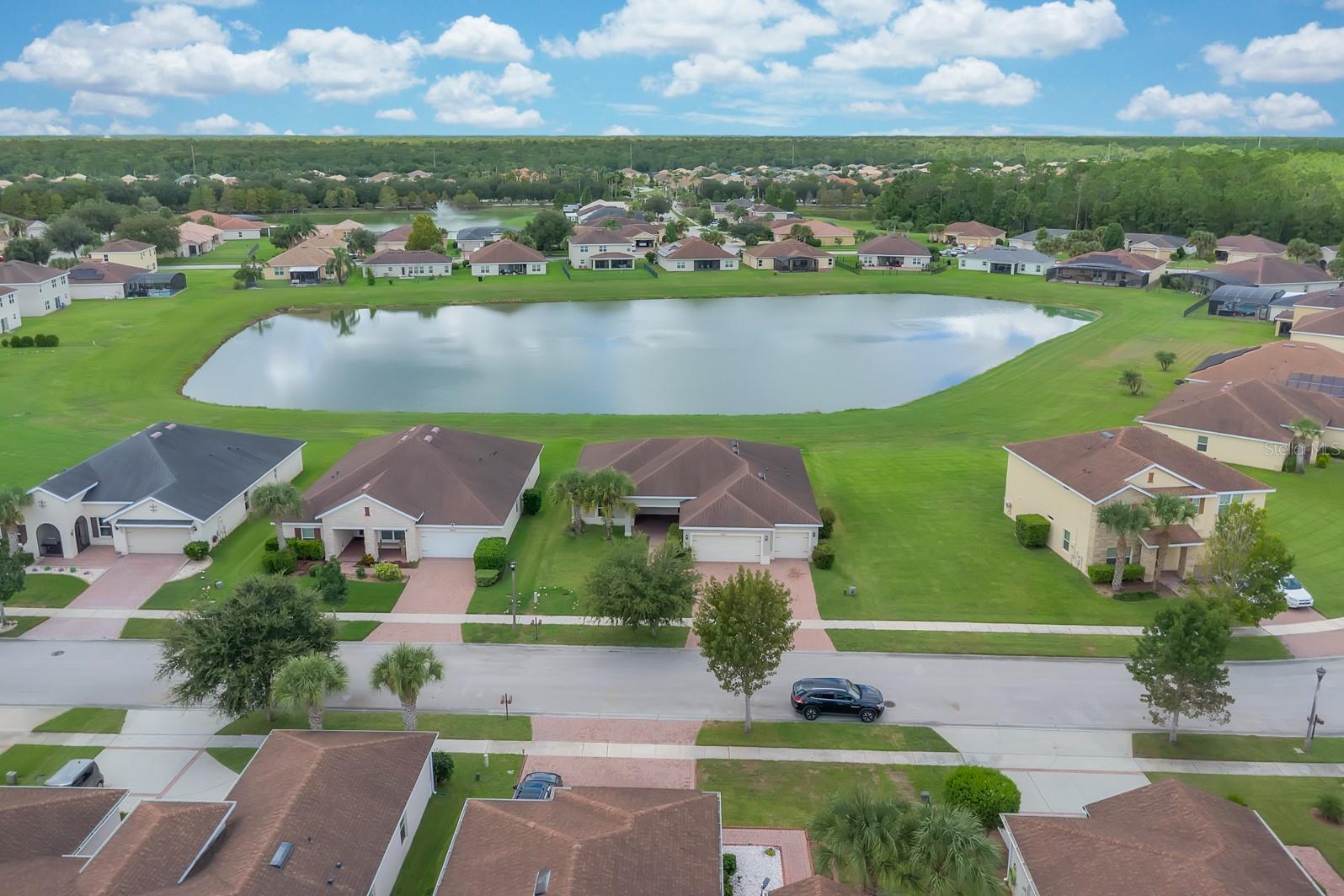 3851 Gulf Shore Cir Property Photo 9