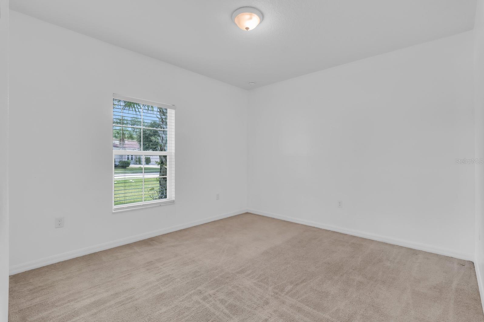 3851 Gulf Shore Cir Property Photo 12