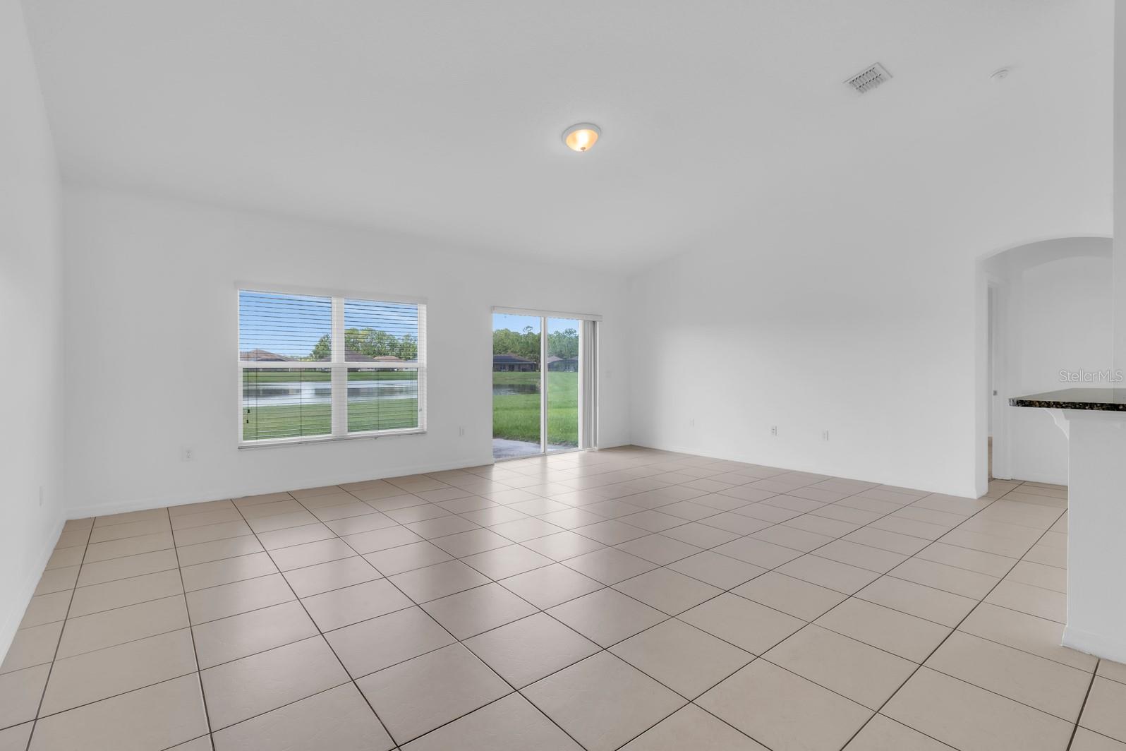 3851 Gulf Shore Cir Property Photo 25