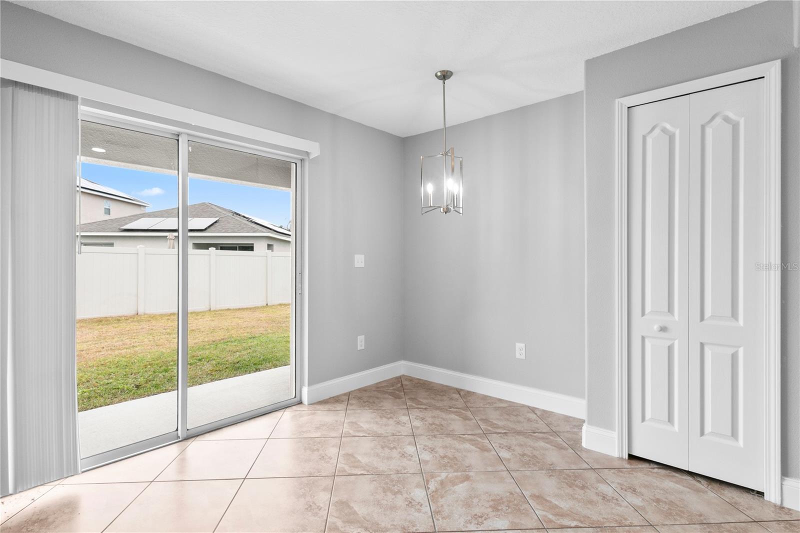 15407 Lost Creek Ln Property Photo 12