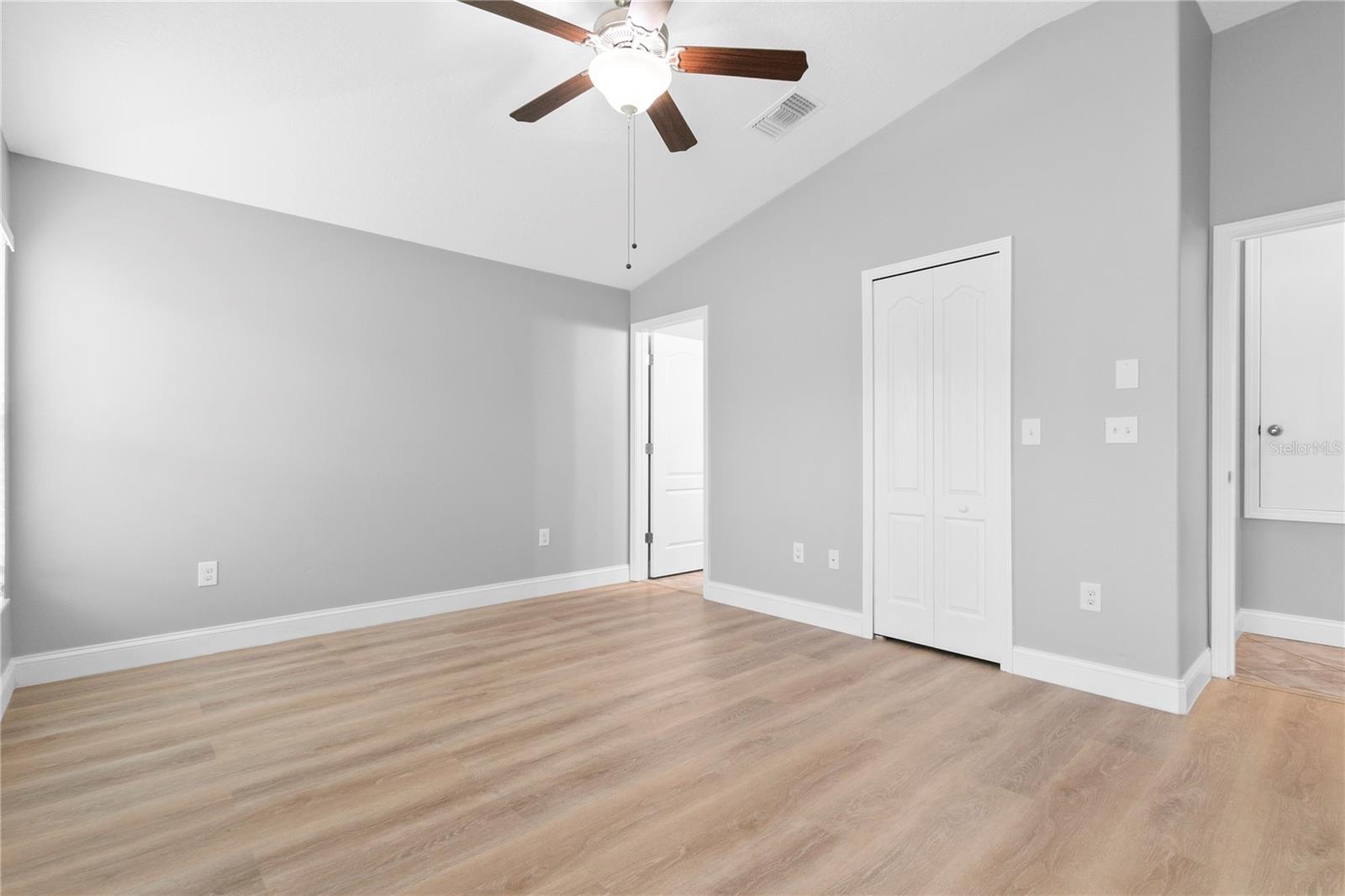 15407 Lost Creek Ln Property Photo 18