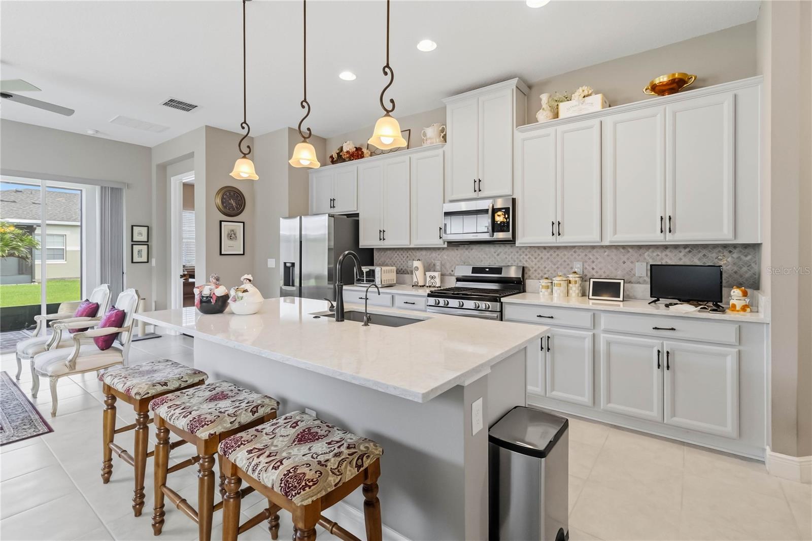 2344 Datura Loop Property Photo 9