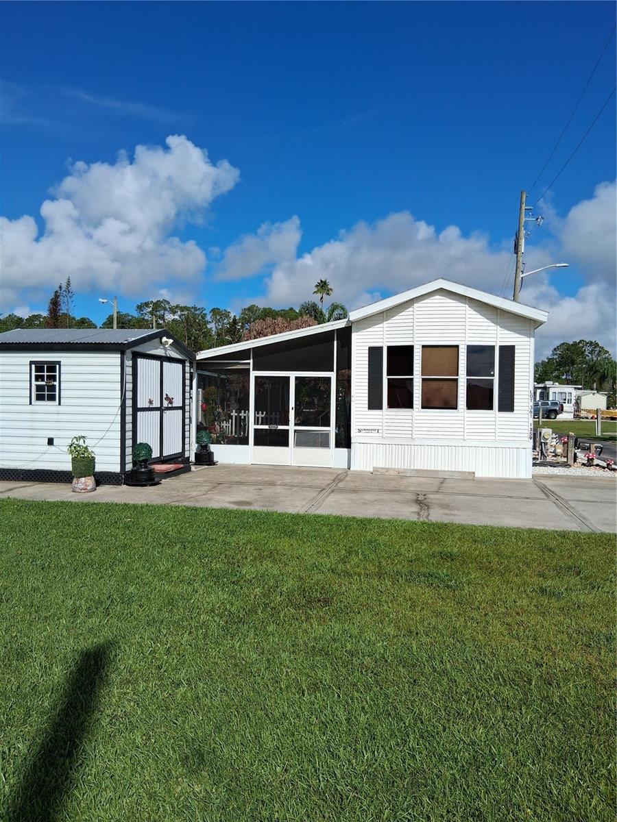 1359 Shipwreck Ln Property Photo 2