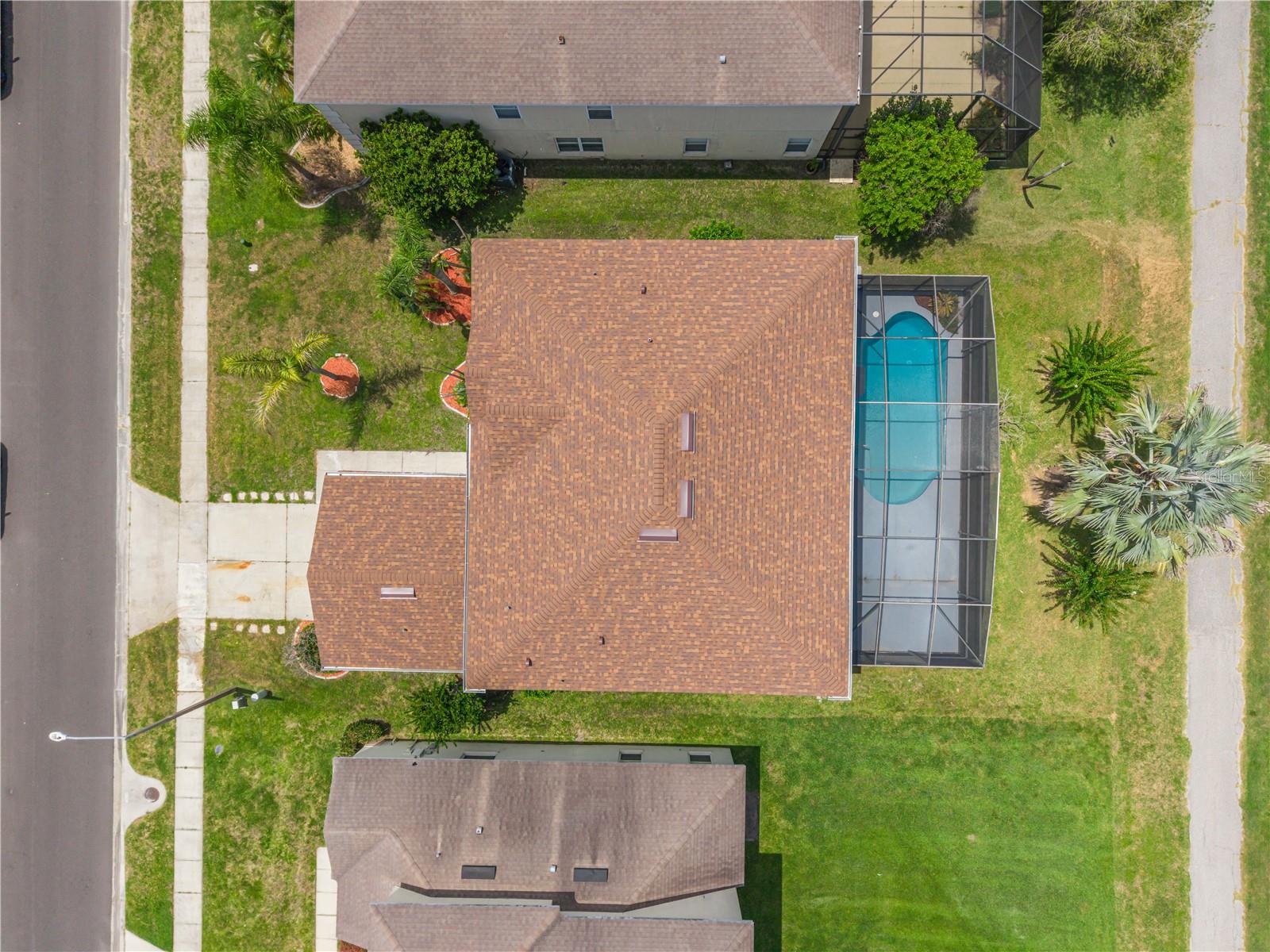 2321 The Oaks Blvd Property Photo 6