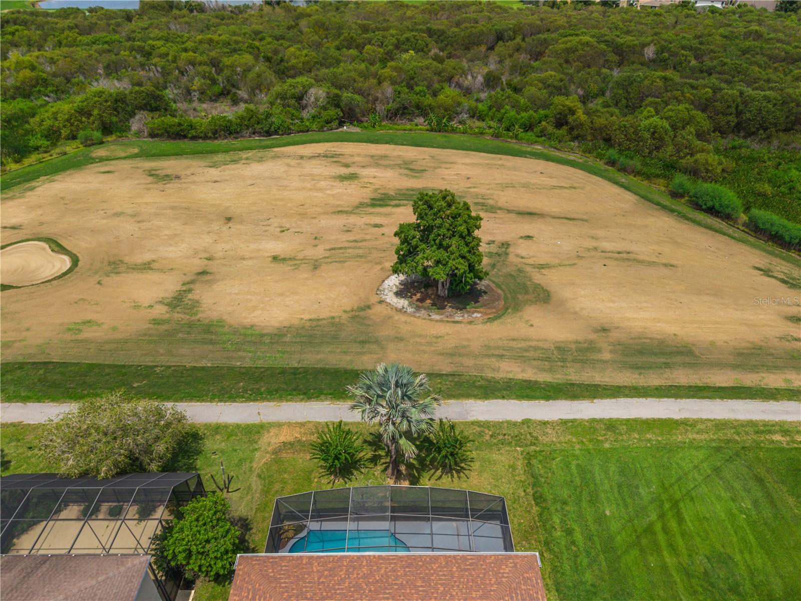 2321 The Oaks Blvd Property Photo 7