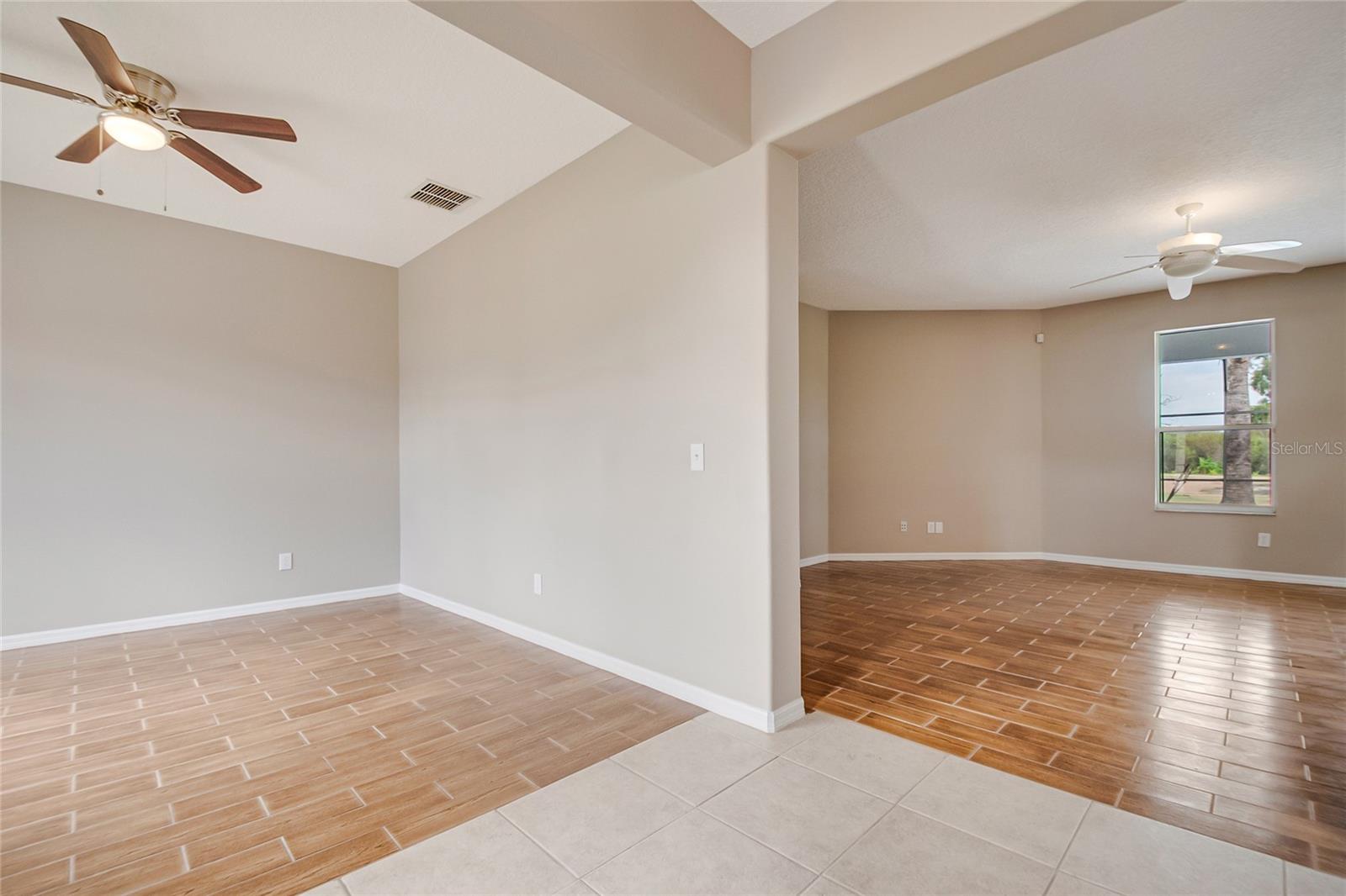 2321 The Oaks Blvd Property Photo 19